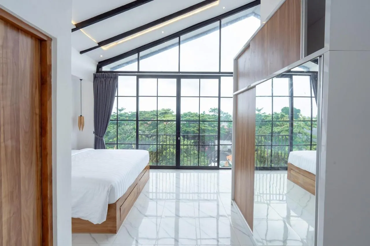 The Lavana Seminyak Loft 360 - 3 Bedroom Villa With Private Pool 4*,